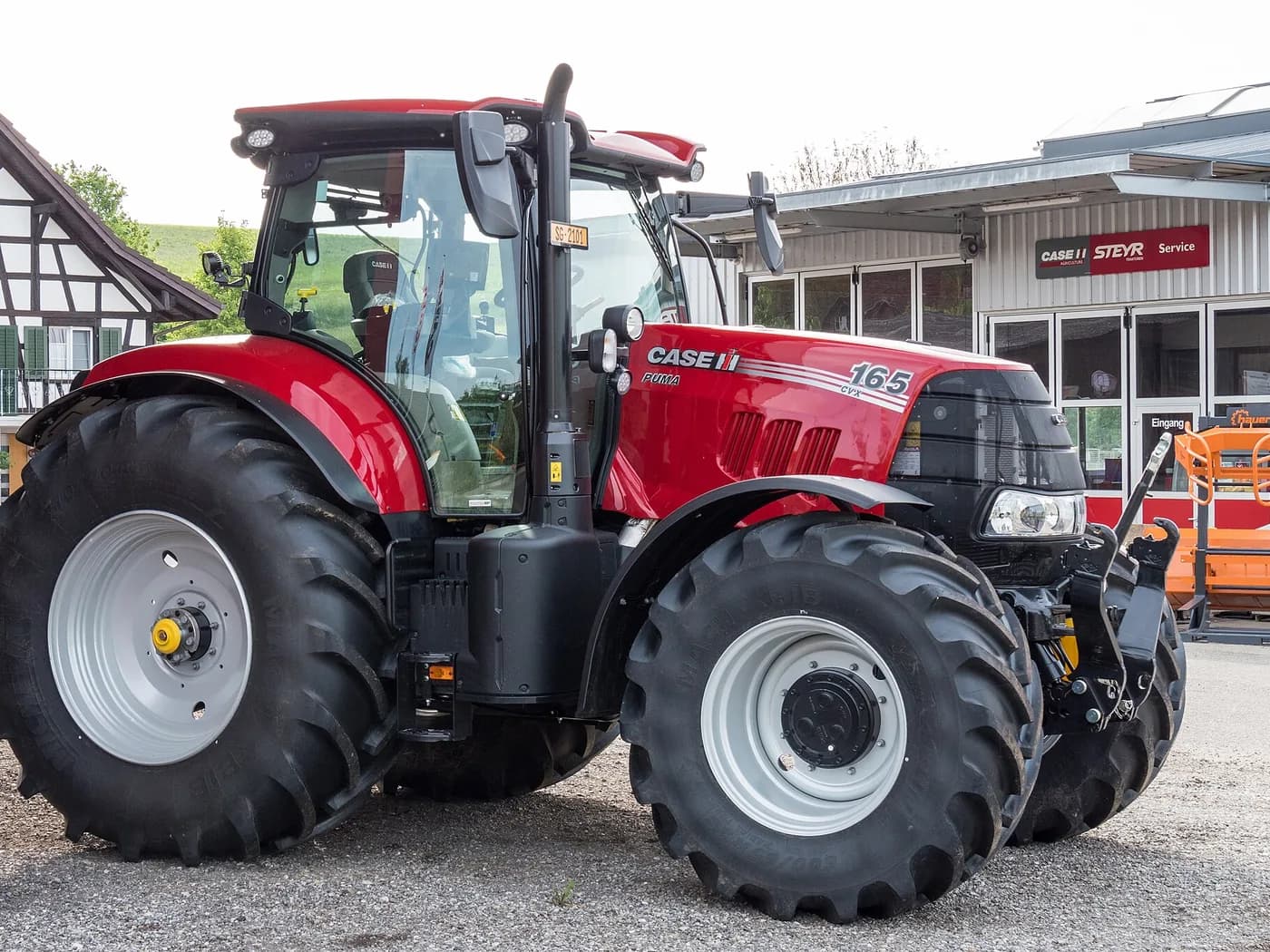 Case IH Puma 220 — representative photograph